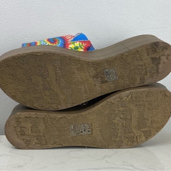 BLOWFISH MALIBU VEGAN TIE DYE PLATFORM SLIDE SANDALS - Picture 12 of 14